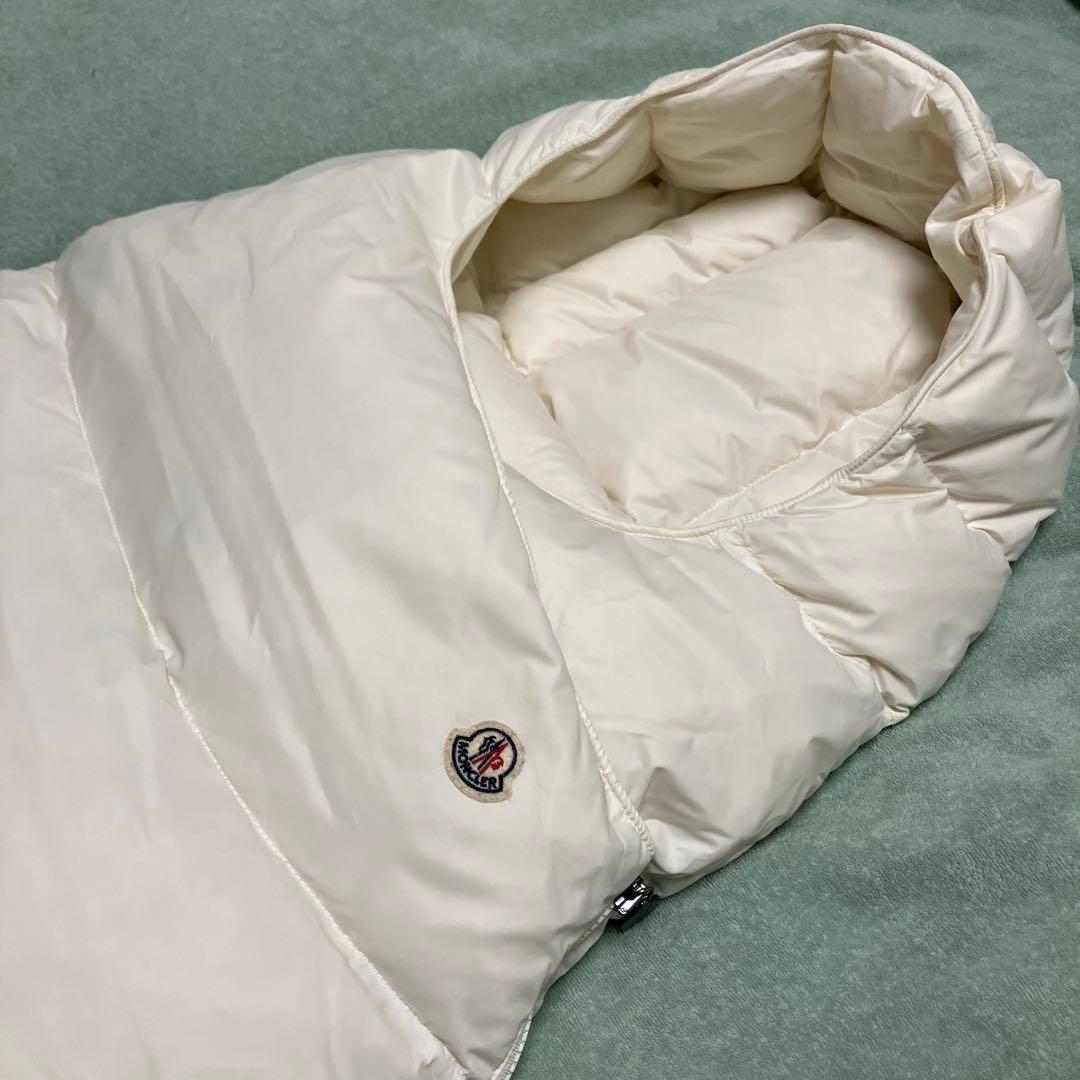 モンクレール　MONCLER おくるみ