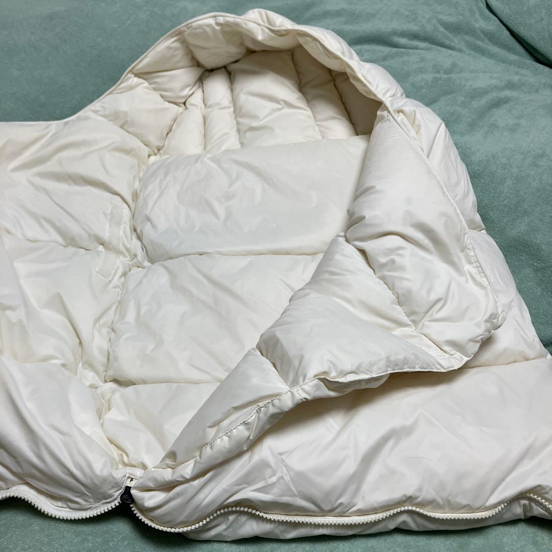 モンクレール　MONCLER おくるみ