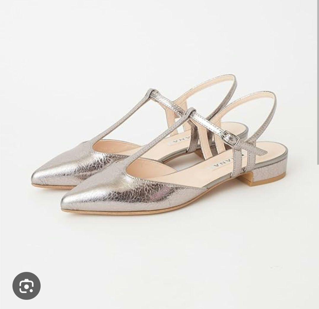 ダイアナ ストラップ パンプス