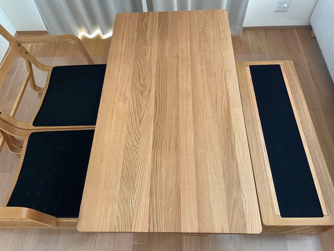 無印良品のダイニングテーブルセットの ダイニングベンチ×1 単品です。