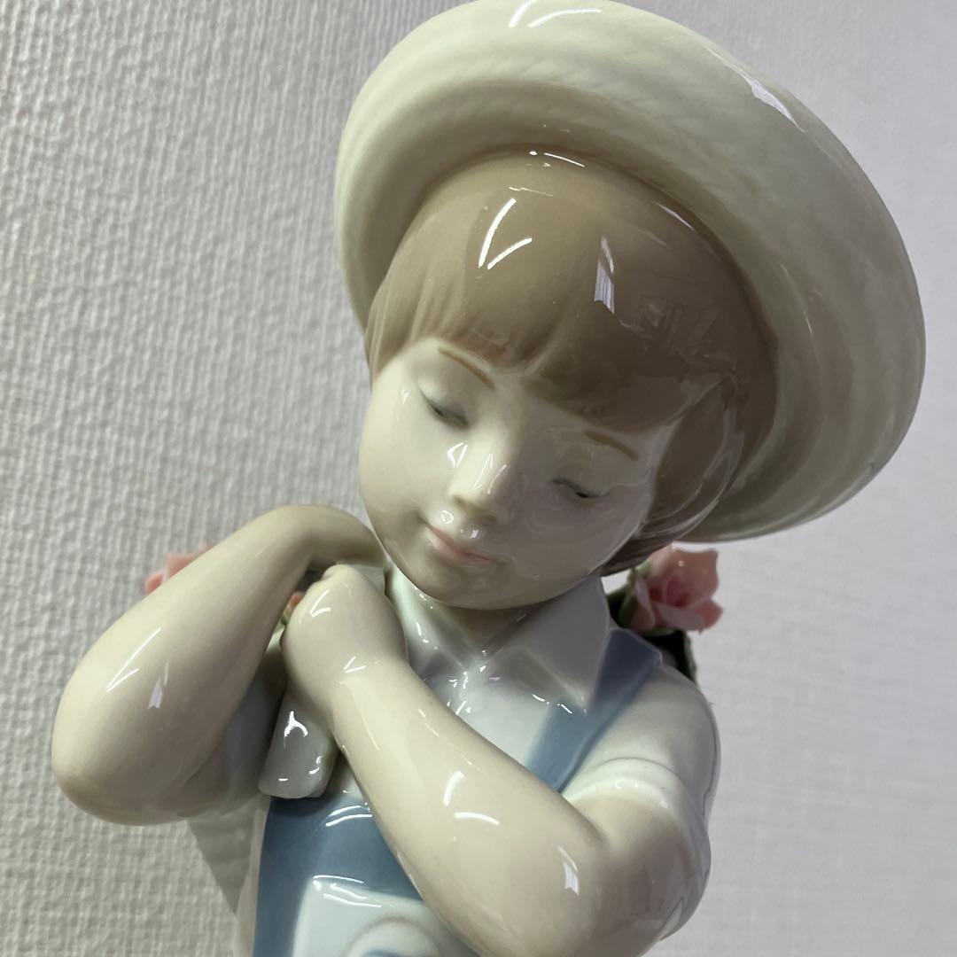 LLADRO リヤドロ 01286 花籠を背負う少年 フィギュリン 箱付