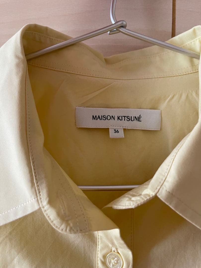 Maison Kitsune ベイビーフォックス　イエロー　シャツ