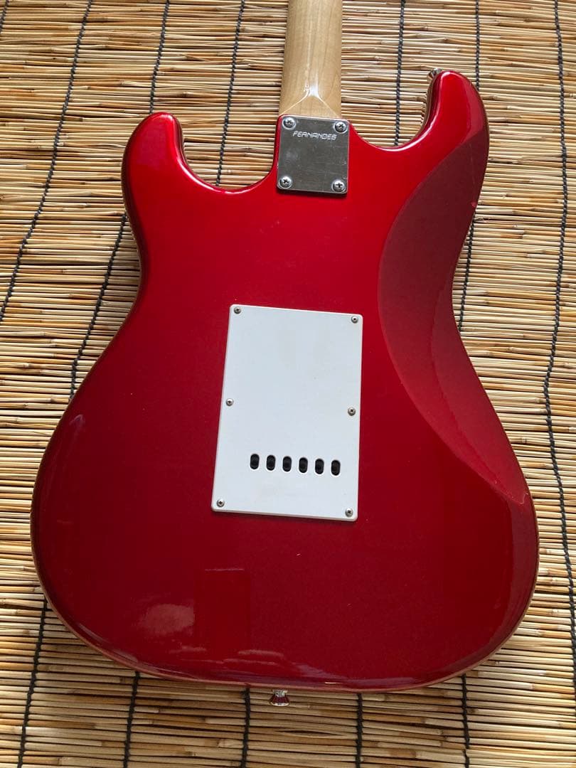 ☆珍品　改造を駆使したFERNANDES ST