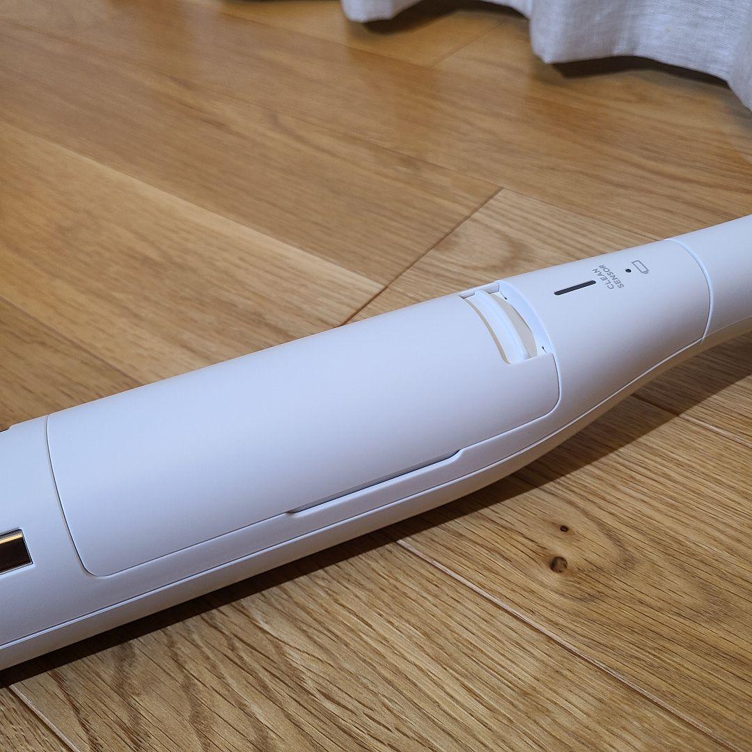 パナソニック　コードレスクリーナー　MC-NS100K-W　24年製　掃除機