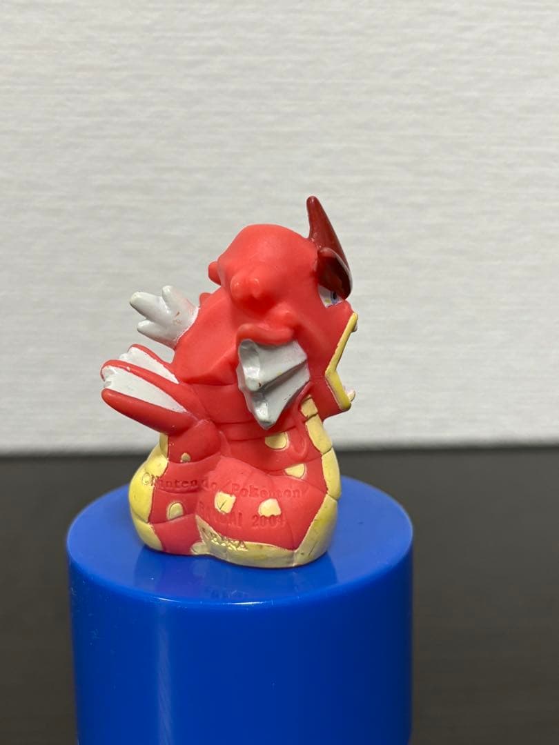 ポケモンキッズ ギャラドス 色違い 限定品 赤いギャラドス