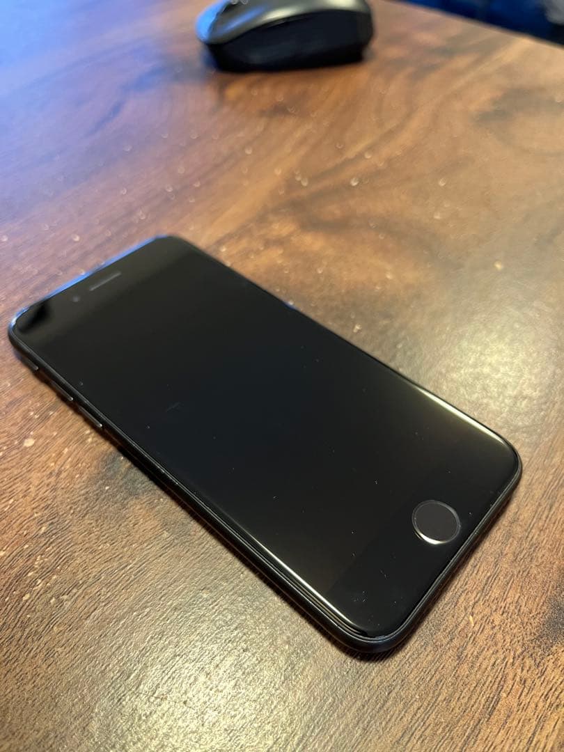 iPhone SE 第2世代 128G バッテリー容量100%【綺麗】