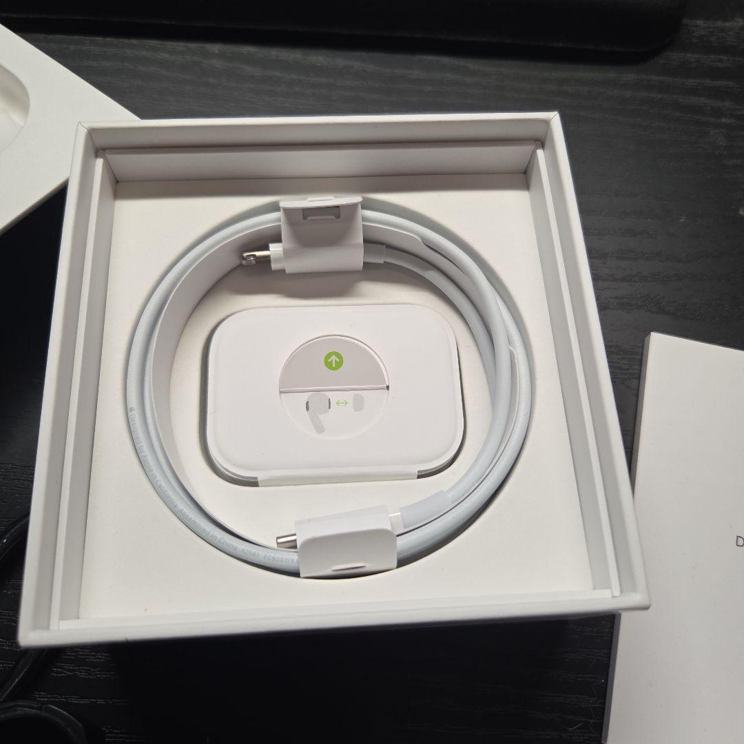 AirPods pro2 左右違い 本体 ホワイト