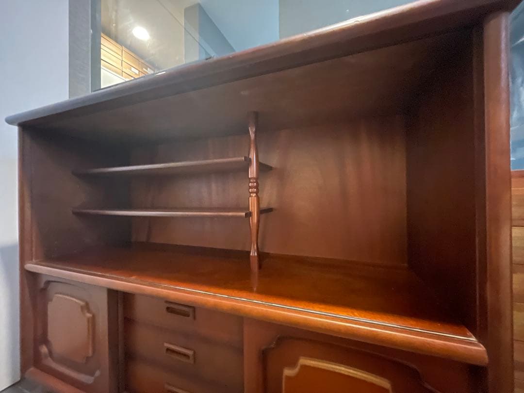 momo 1970年代 サペリマホガニー材天然木 ヴィンテージサイドボード