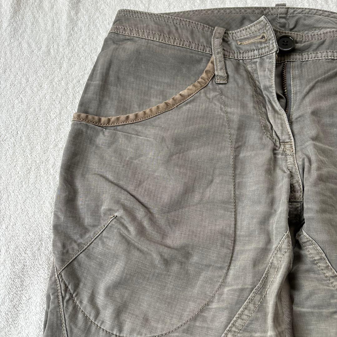 Share Spirit グレー チノパン