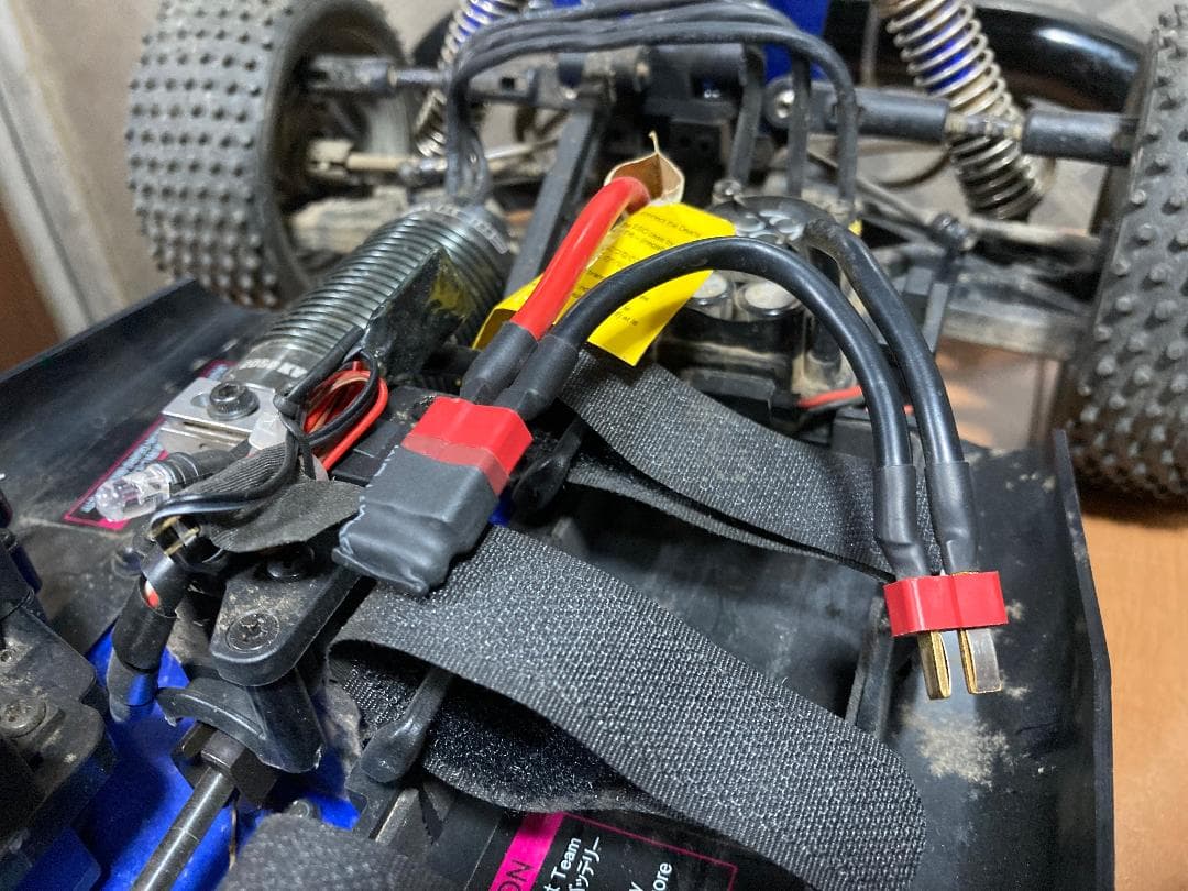 ●京商 1/8バギー インファーノVE レディーセット 送受信機付き！