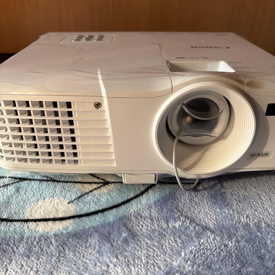 【未使用品】Canonビジネスプロジェクター/ポータブルモデルLV-X320