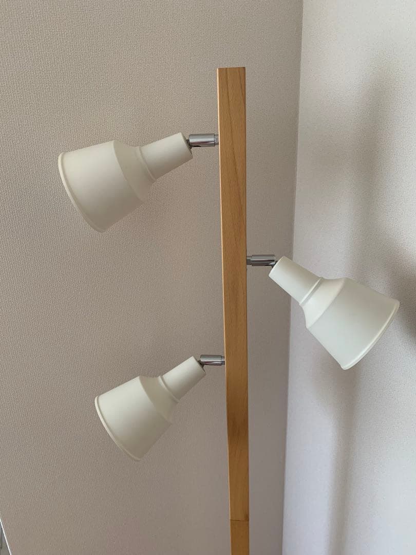 IKEA フロアスタンド　※電球付属しません