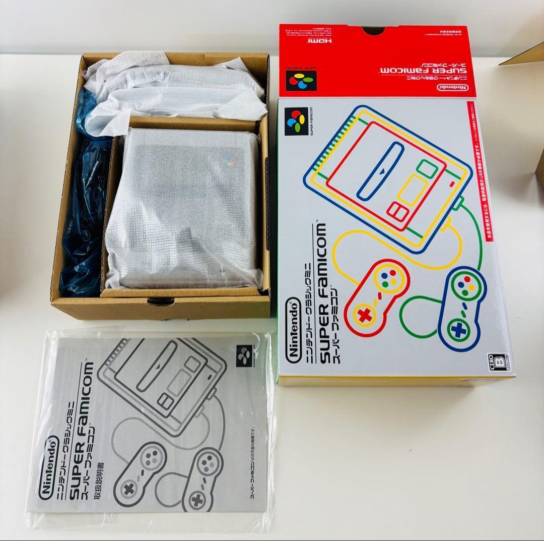 ほぼ新品 ニンテンドー クラシック ミニ ダブルパック 本体　スーパーファミコン