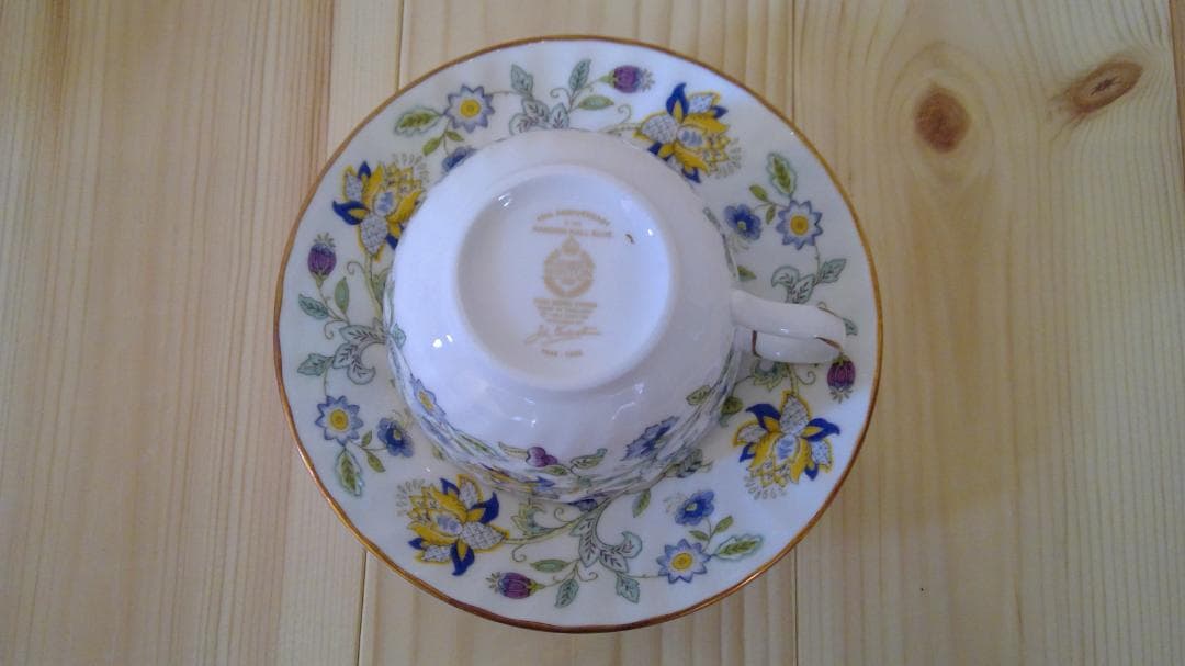  　ミントン　ティーカップ＆ティーポット＆プレートセット