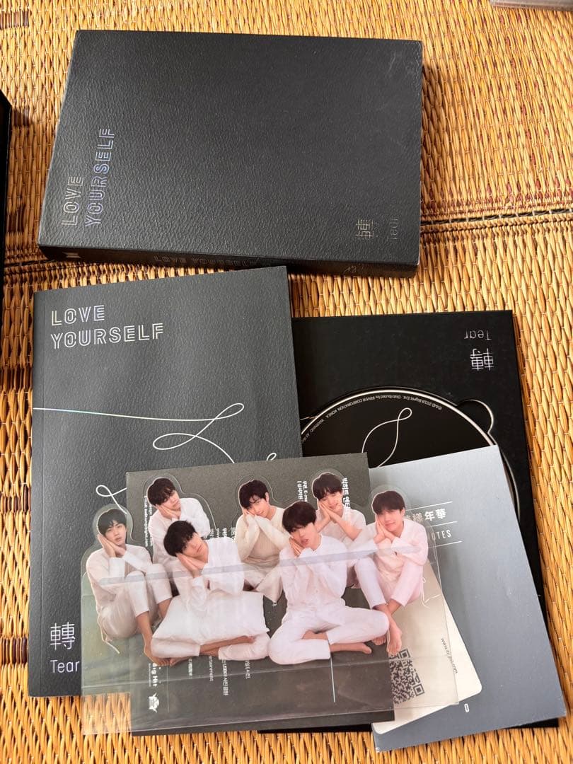 即購入◎ BTS アルバムライブDVD トレカポスターまとめ売り　値下げ交渉可能