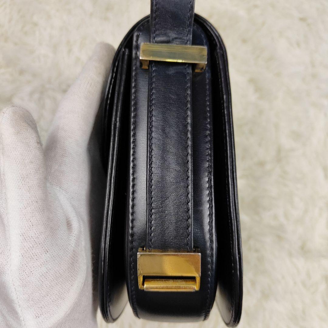 本日限定価格　グッチ　ハンドバッグ　ワンショルダー　肩掛け　ネイビー　GG金具