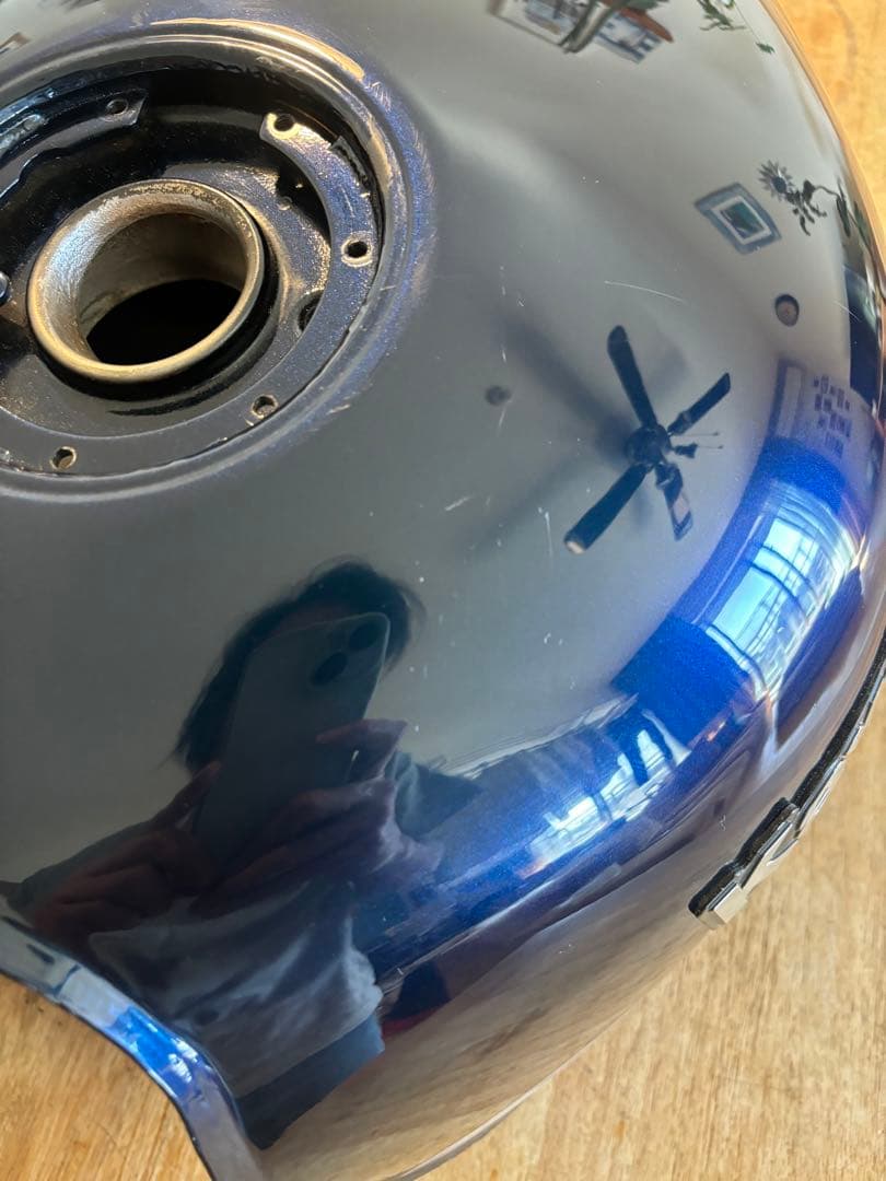 ゼファー750 カワサキ純正タンク オリジナルカラー