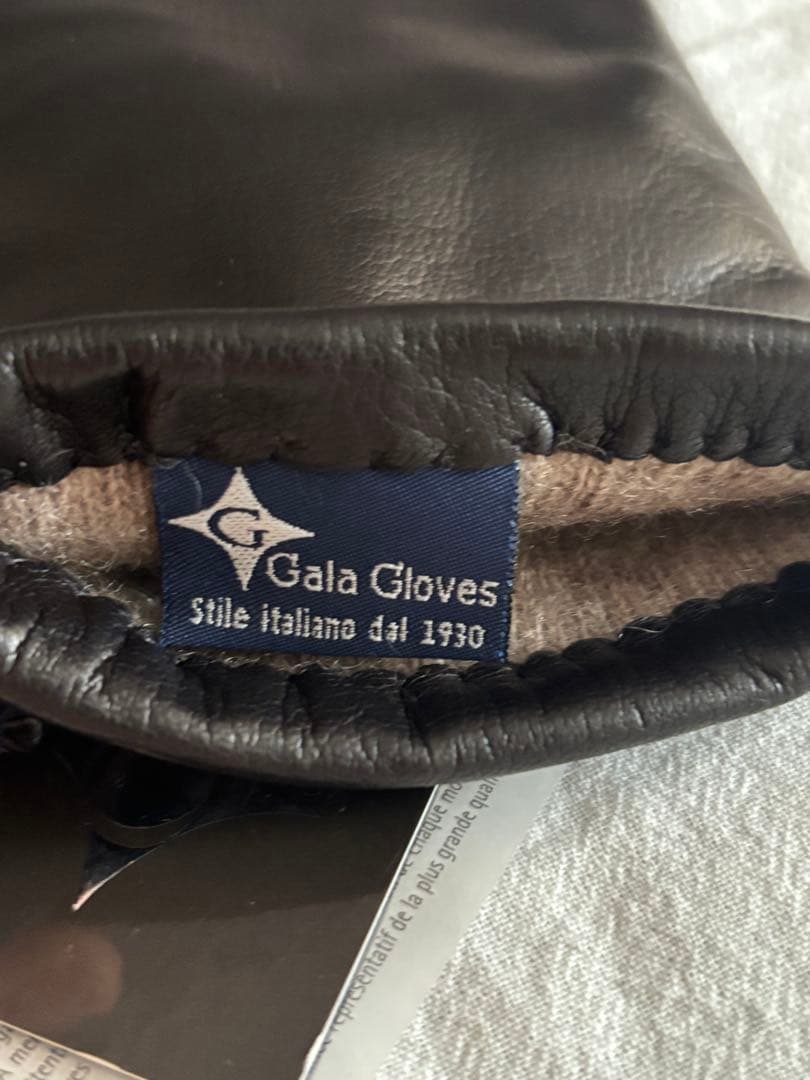 トゥモローランド　ガラグローブス　グローブ イタリア製　ラムレザー　カシミア