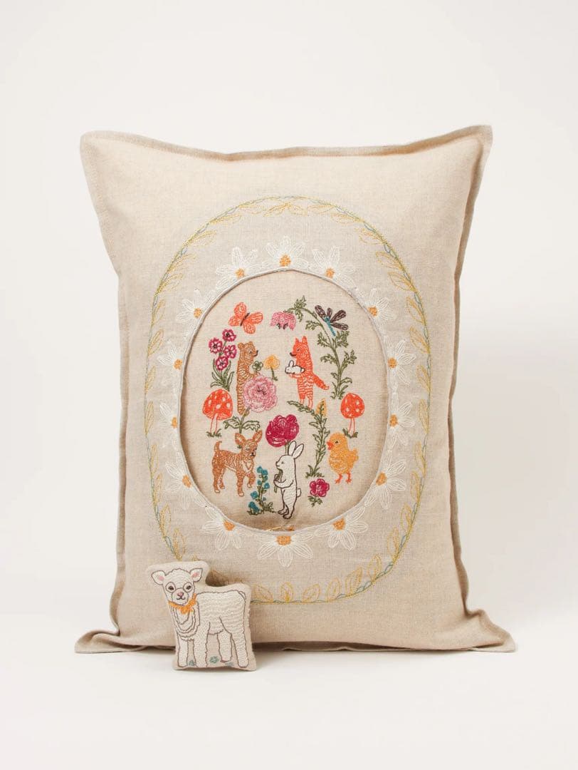 Coral&Tusk 春色クッションカバー Sugar Egg