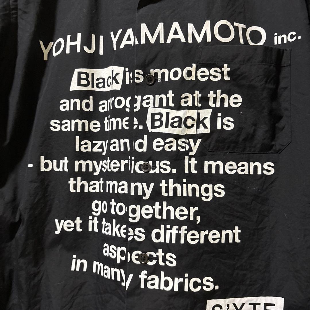 トップス Black is modest MESSAGE PRINTED SHIRT