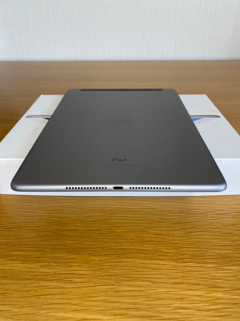 iPad Air 2世代　美品 Apple iPad本体のみ