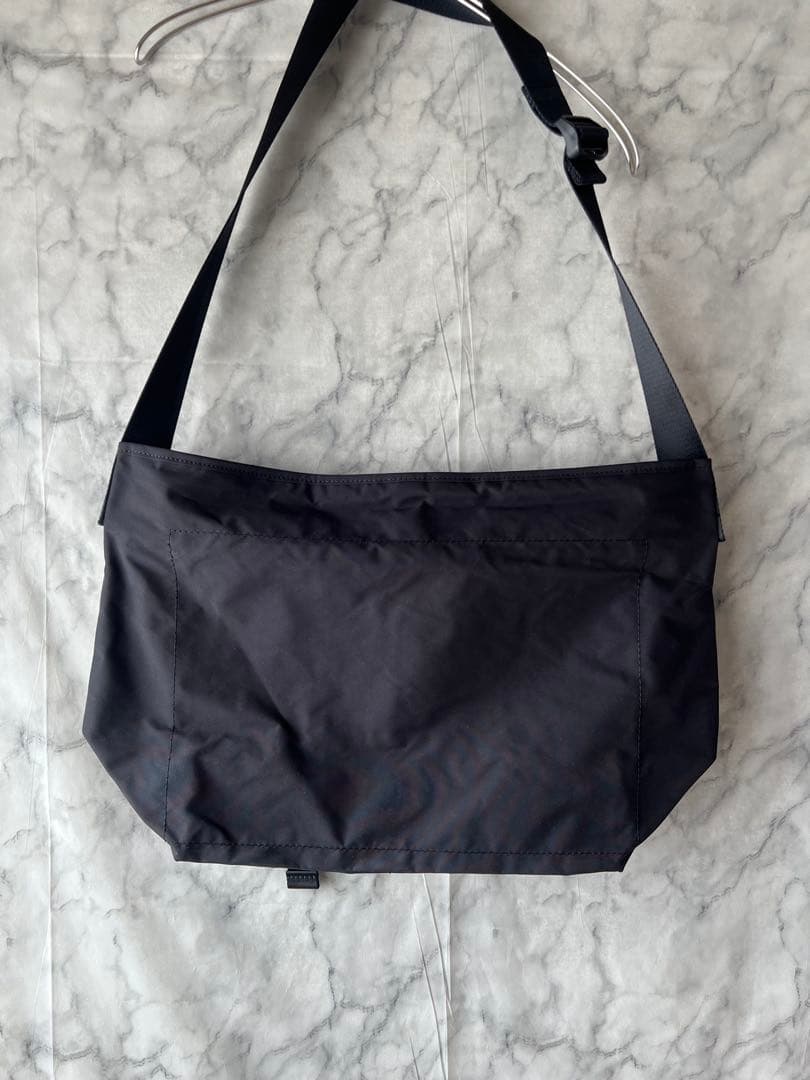 フレームワーク LAMPEYE 別注メッセンジャーバッグ　ブラック