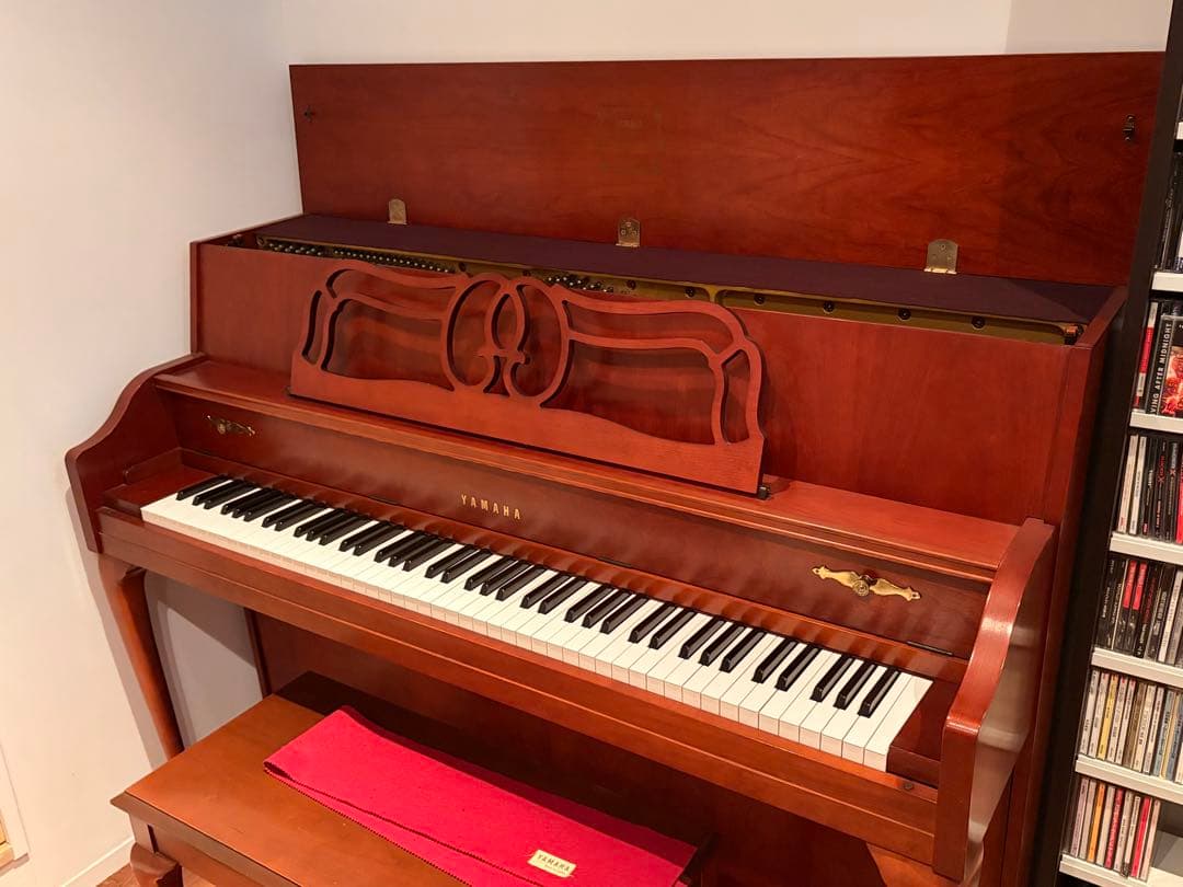 ★美品綺麗★USA YAMAHA ヤマハ アップライトピアノ 猫足★調律回数多数