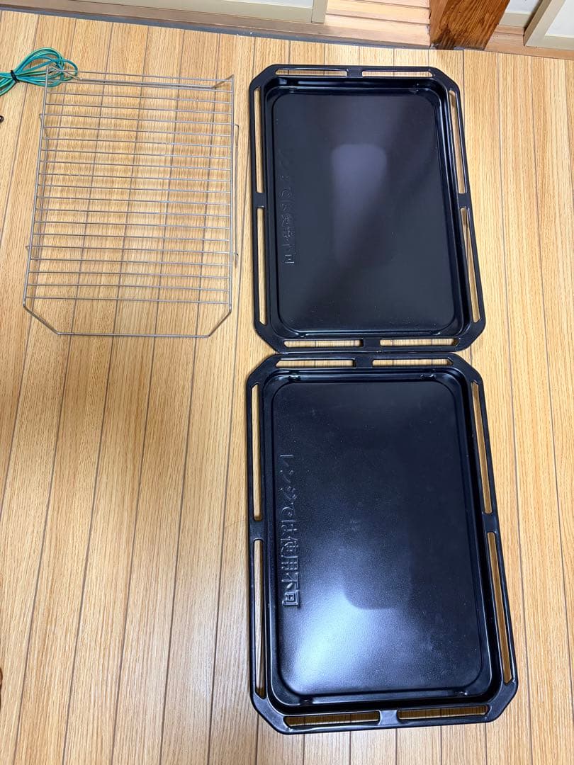 【美品】TOSHIBAオーブンレンER-WD3000W東芝石窯ドーム 付属品有