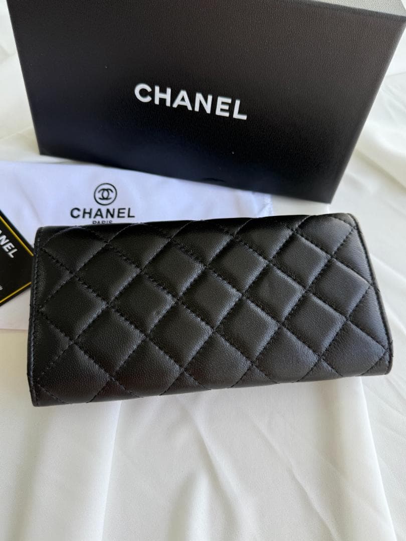 CHANEL ブラック レザー 長財布