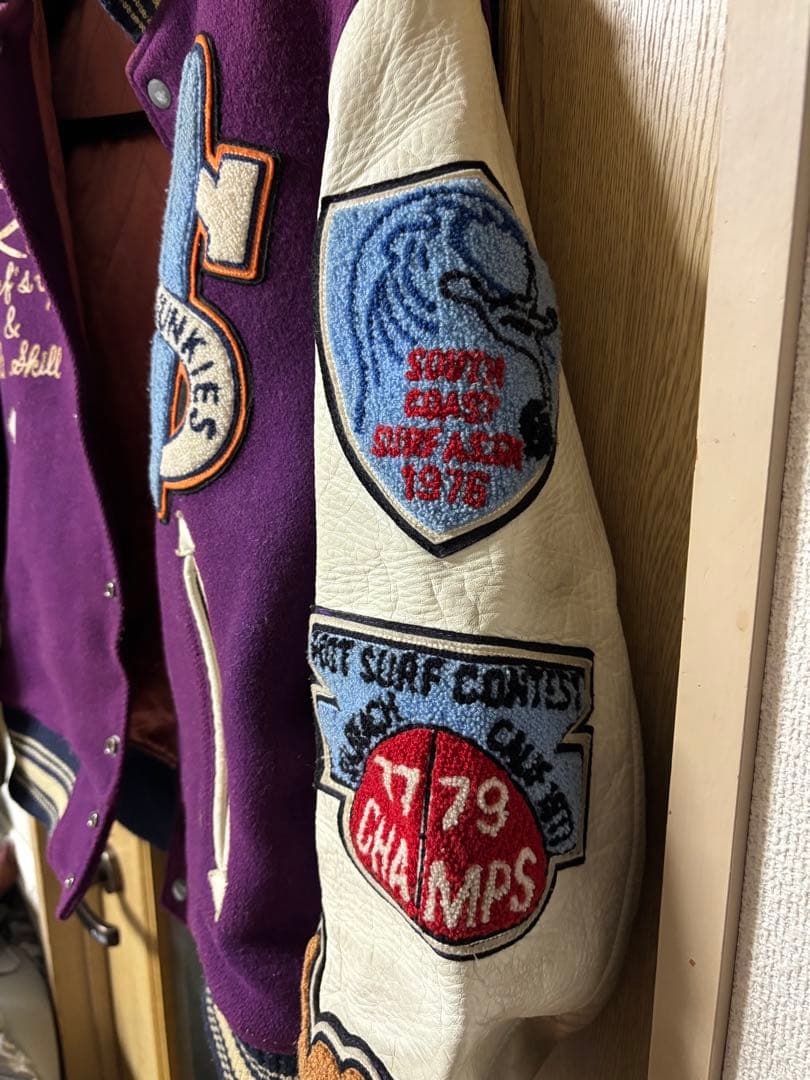 ホワイツビル サーフ ジャンキーズ スタジャン フルデコ 袖革 レア 40 貴重