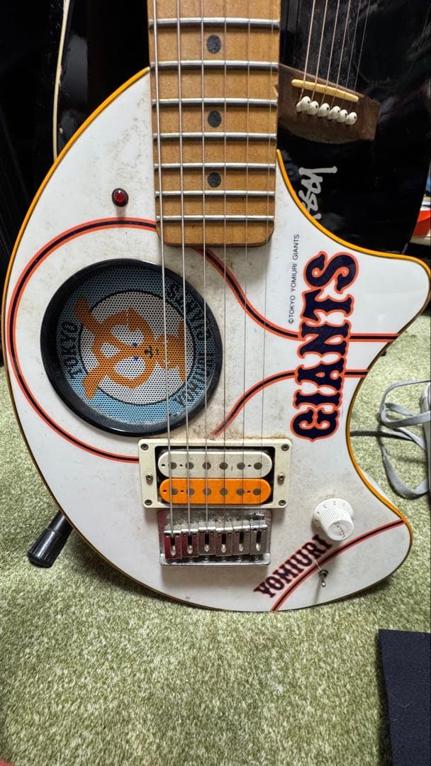 ジャイアンツ ギター　GIANTS Guitar