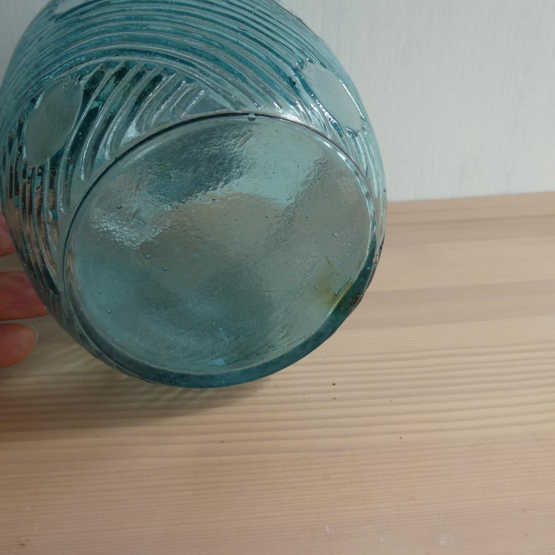 あめや瓶　ガラス瓶アルミ蓋付き　薄い青　戦前
