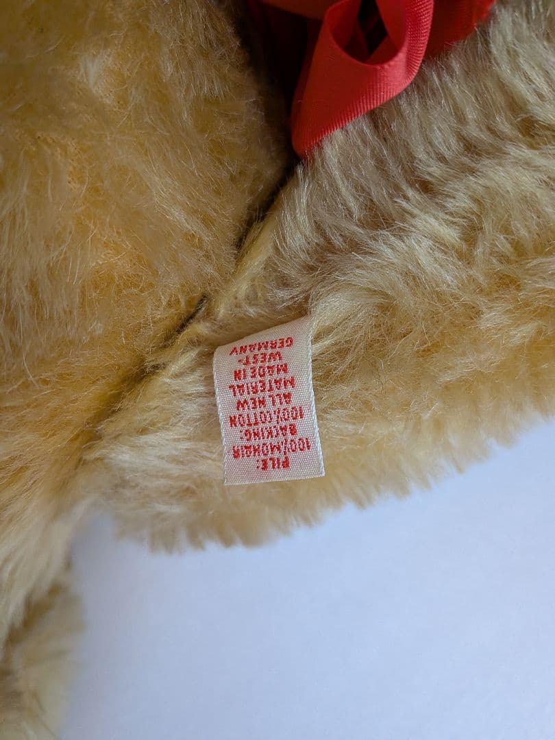 HＥRMANN テディベア 赤いリボン付き、2体