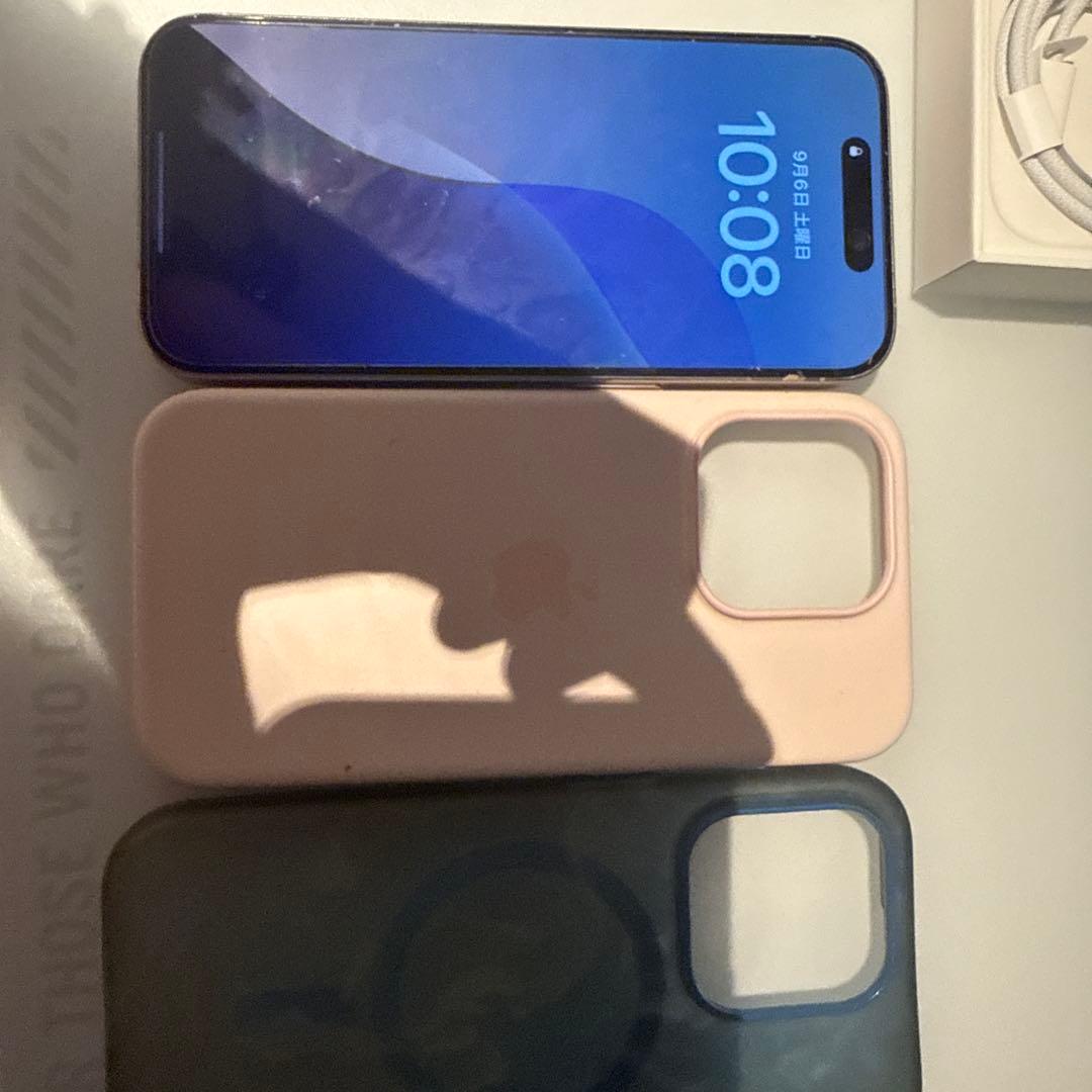 くるみさん　15pro 256gb