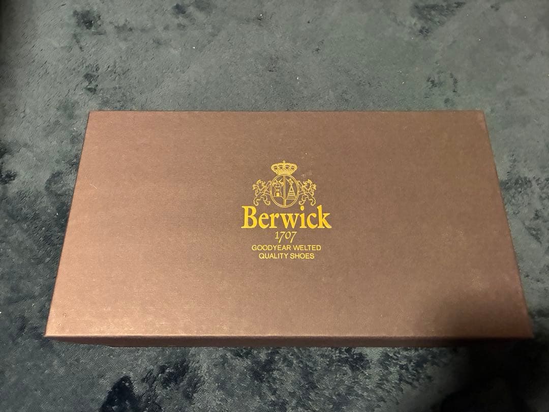 未使用 Berwick ストレートチップ UK7.5(27.0cm)