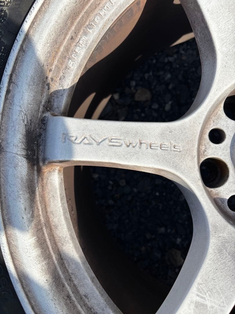 RAYS wheels D57 白2本黒2本