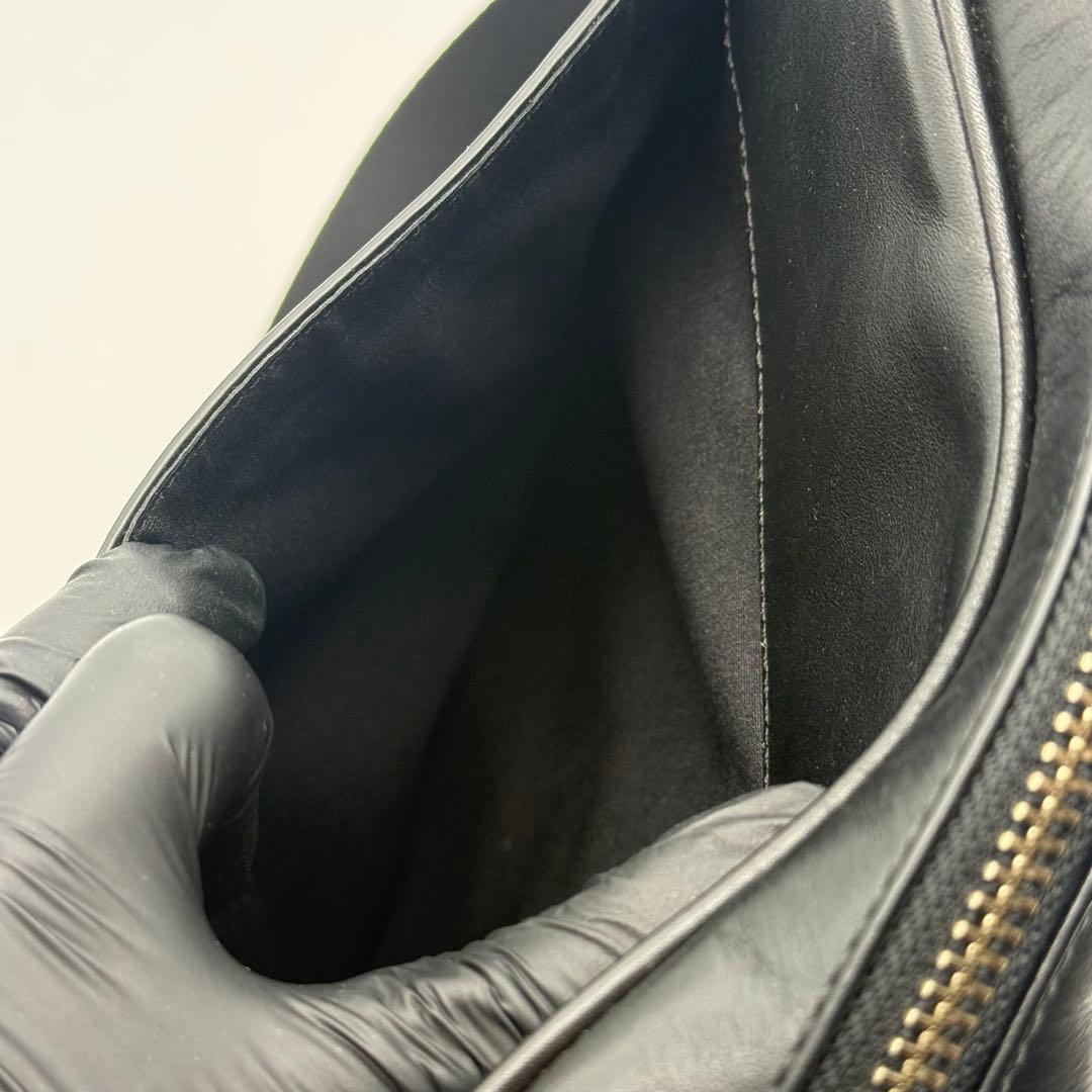 ✨美品✨コーチ ショルダーバッグ チャールズ エンボス サコッシュ ブラック 革