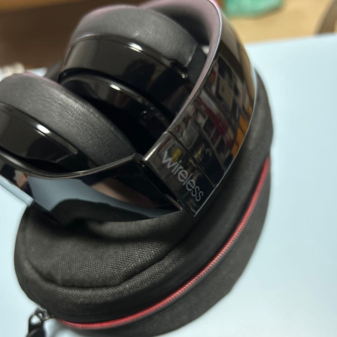 Beats Solo3 wireless ワイヤレスヘッドフォン