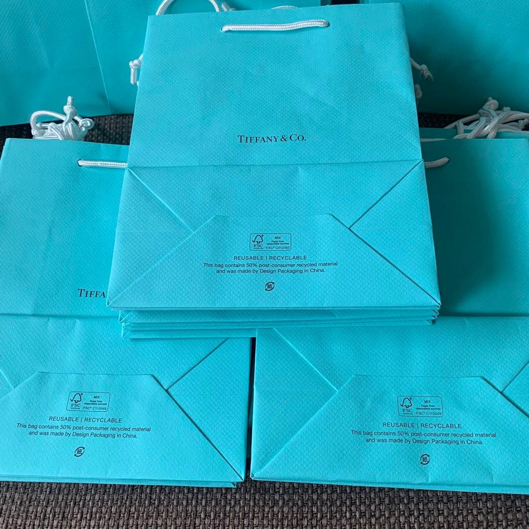 国内現行品　美品ティファニー ショッピング紙袋60枚セット（20x25cm）