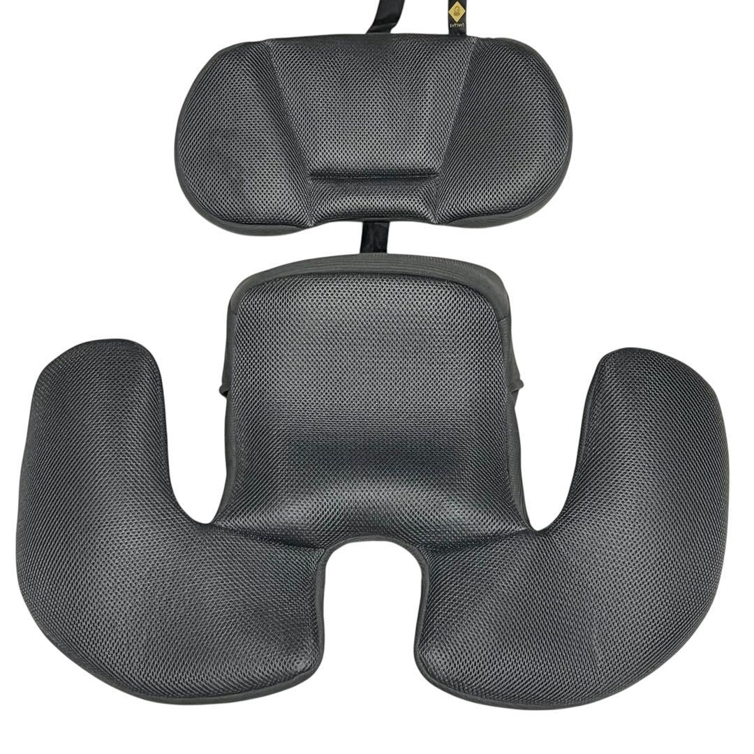 【未使用級美品】 クルムーヴコンパクト R129 エッグショック Combi