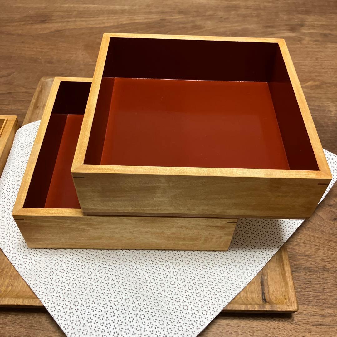 白木重箱　2段重ね　漆塗