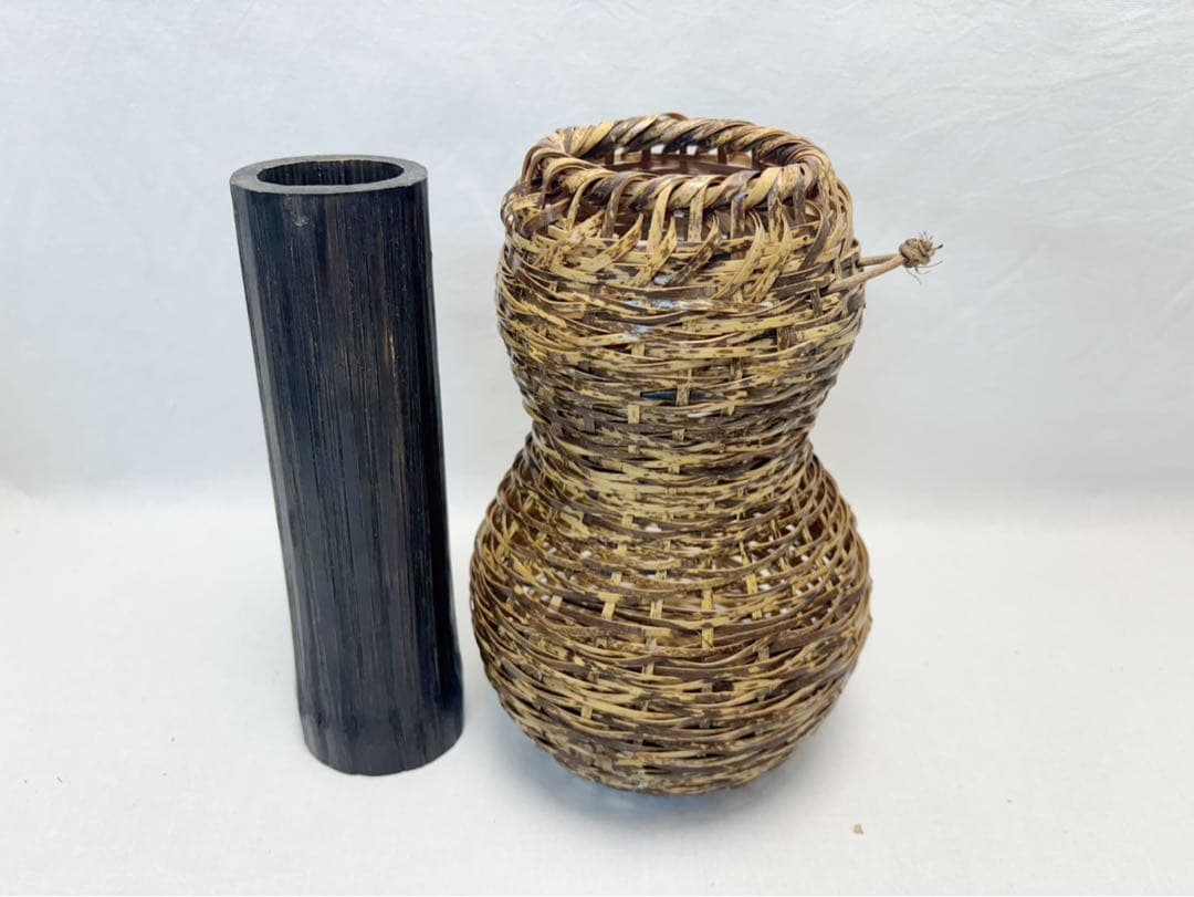 未使用 華道具 斑竹 瓢箪形 竹花入 掛置兼用 竹おとし付き 竹工芸 竹篭
