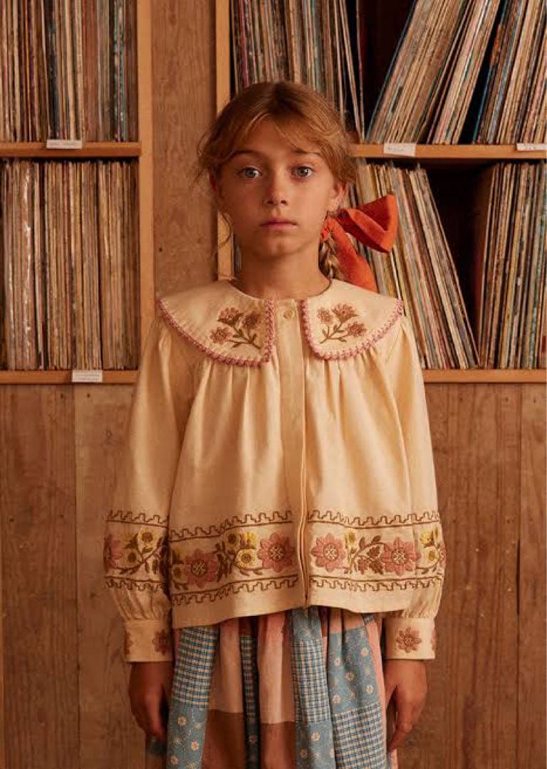 【美品】Apolina Embroidered Blouse 3-5y