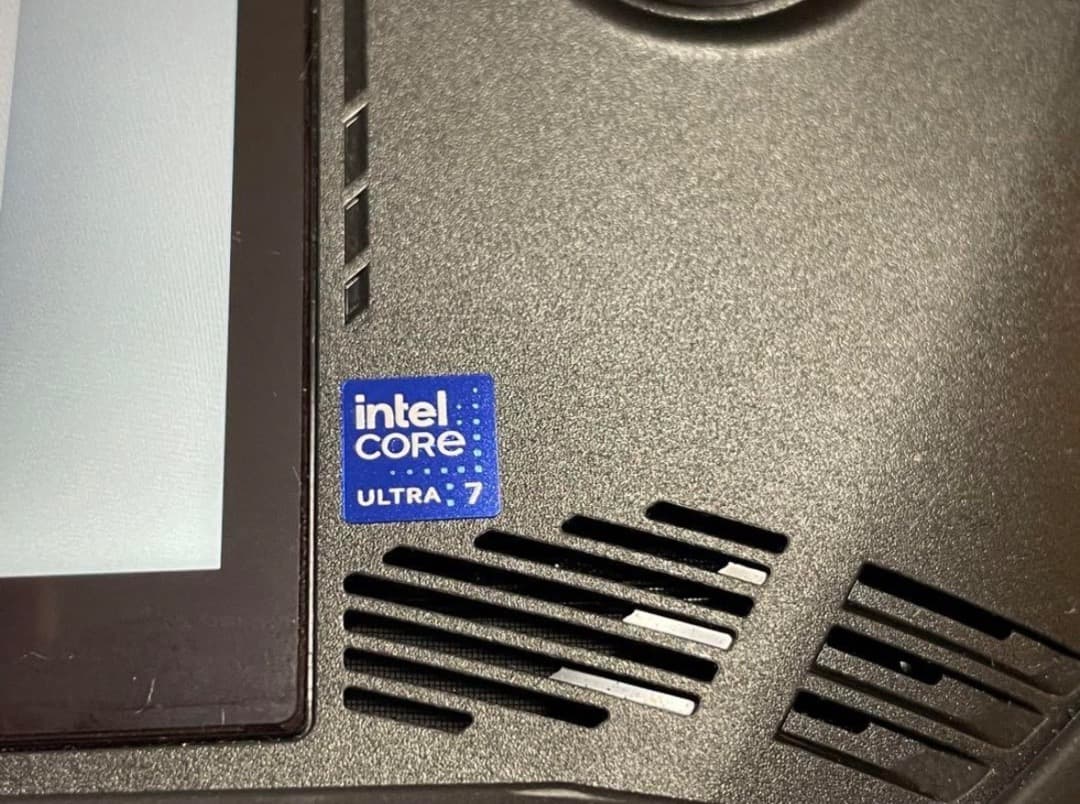 その他 MSI CLAW A1M 002JP Intel Core Ultra 7