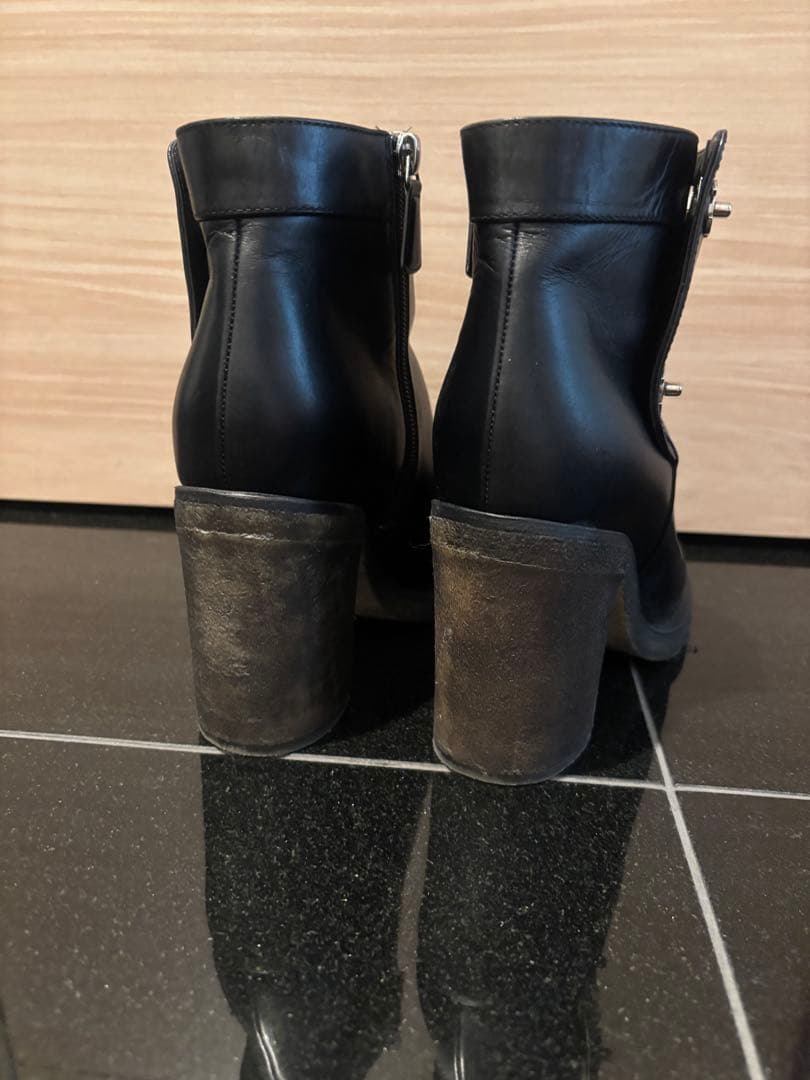 りき✨CHANEL 黒38（24.5）ターンロックブーツ現品限り✨