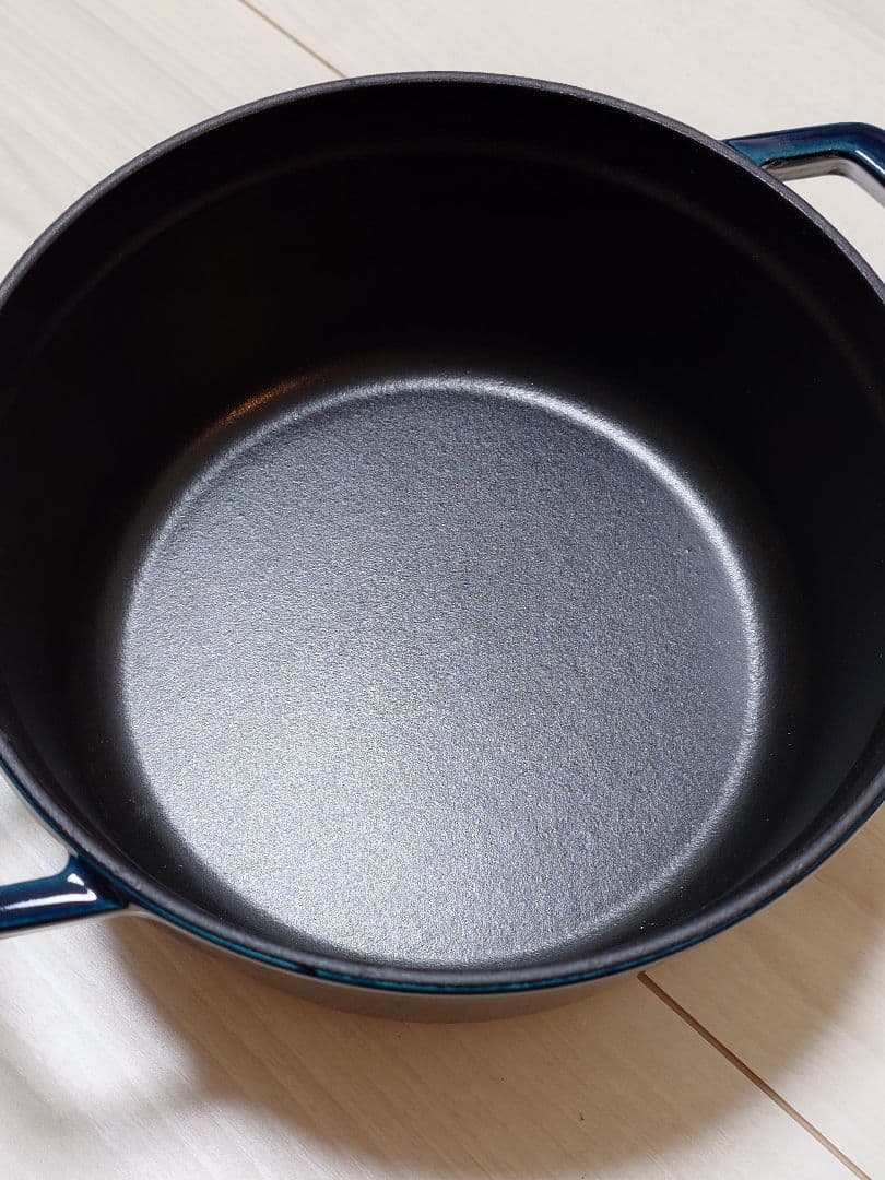 STAUB　ストウブ　ピコ・ココット　ラウンド　22cm　ラ・メール