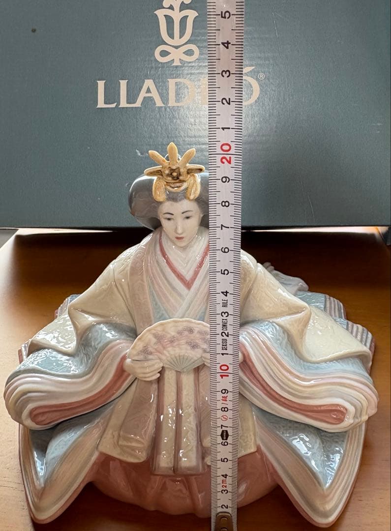 LIADRO お雛様