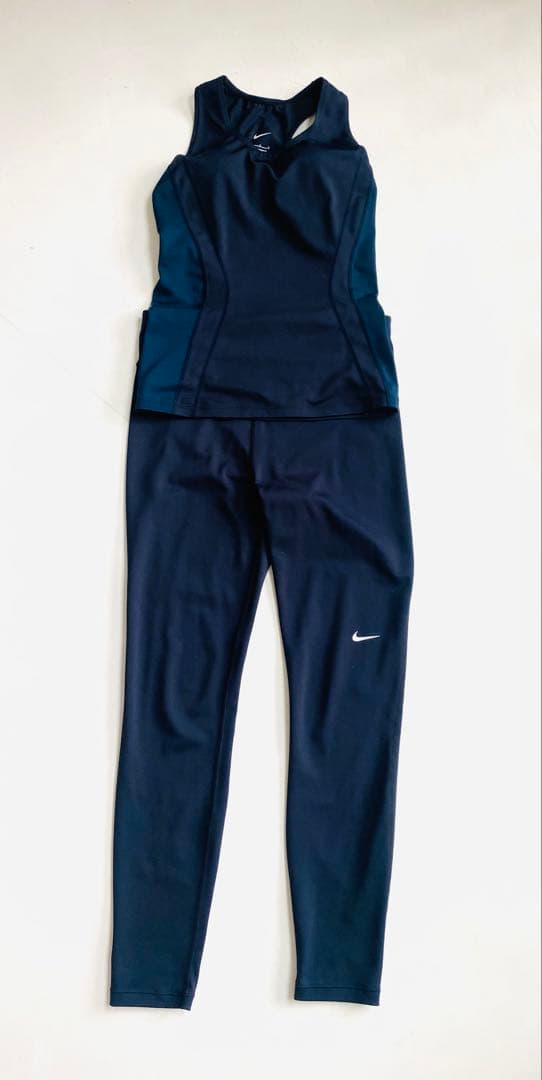 Nike ナイキスポーツ用水着　ダークブルー　L