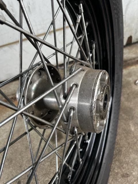 16インチフロントホイール