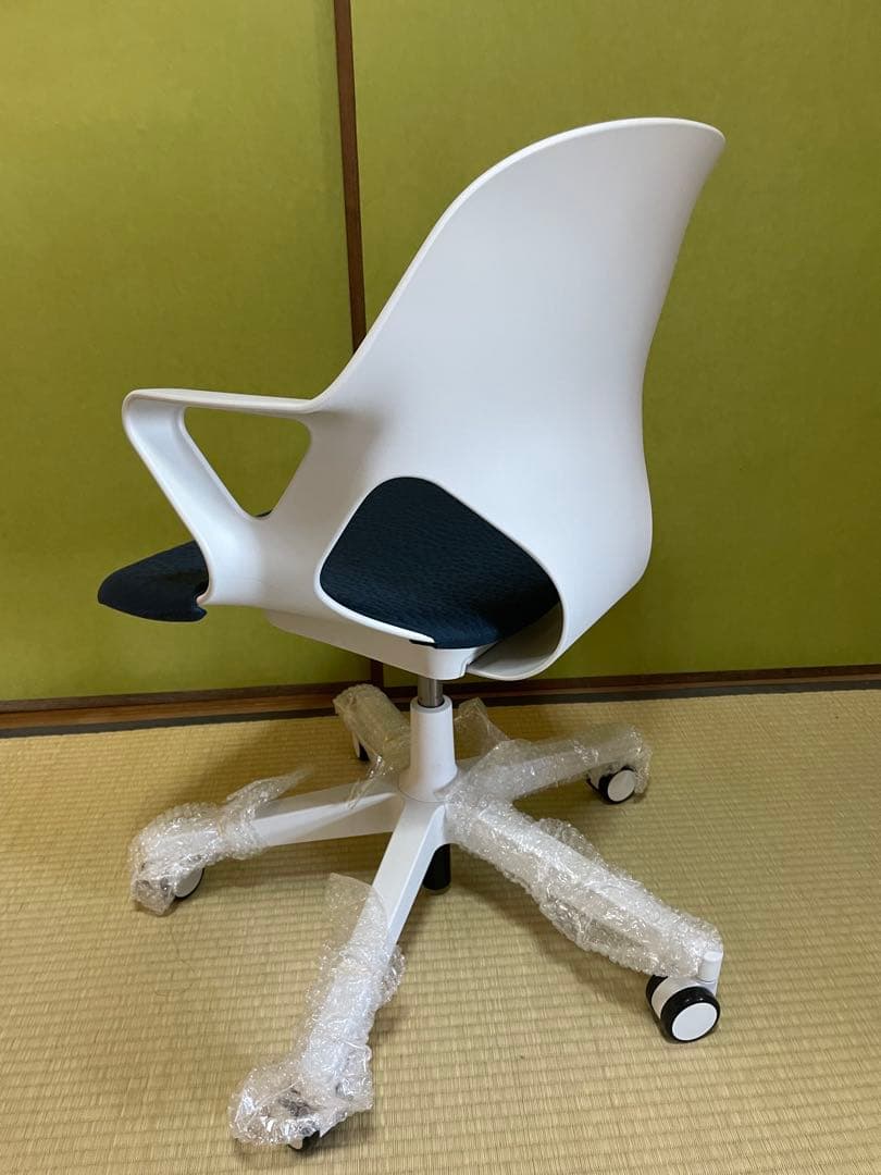 ハーマンミラー　ゼフチェア　Zeph Chair 未使用品